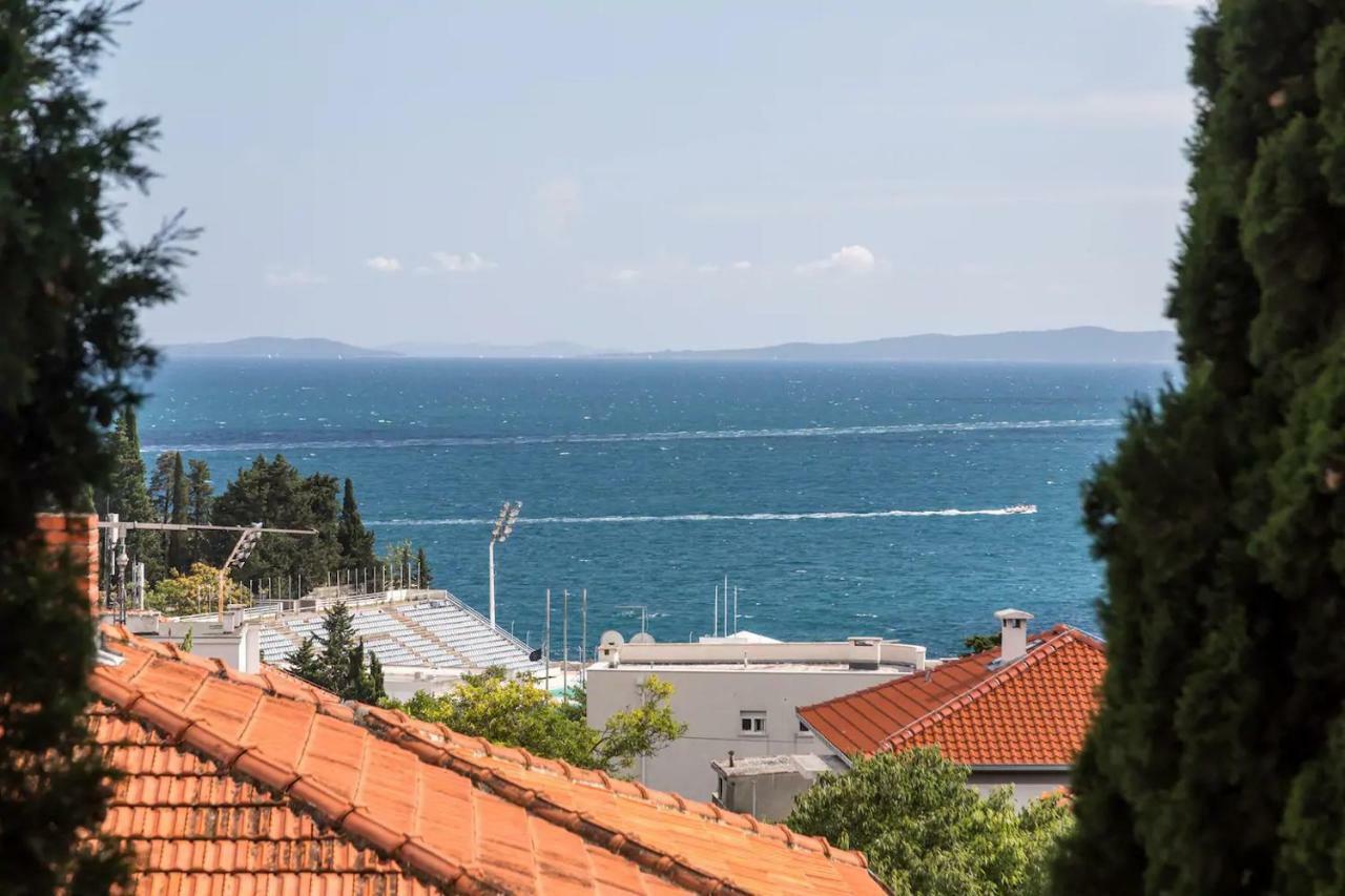 Relax & Recharge Sea View Apartment 斯普利特 外观 照片